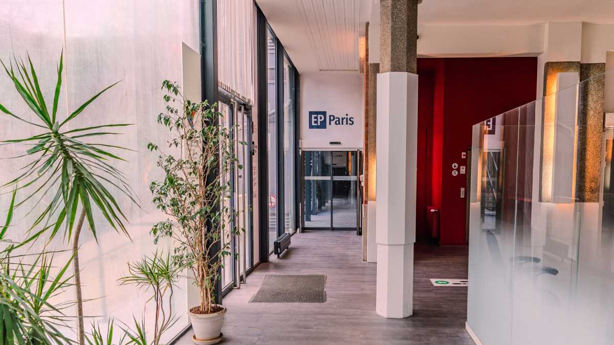 Paris'te modern sınıf